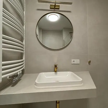 Apartment Kima Pijarska *