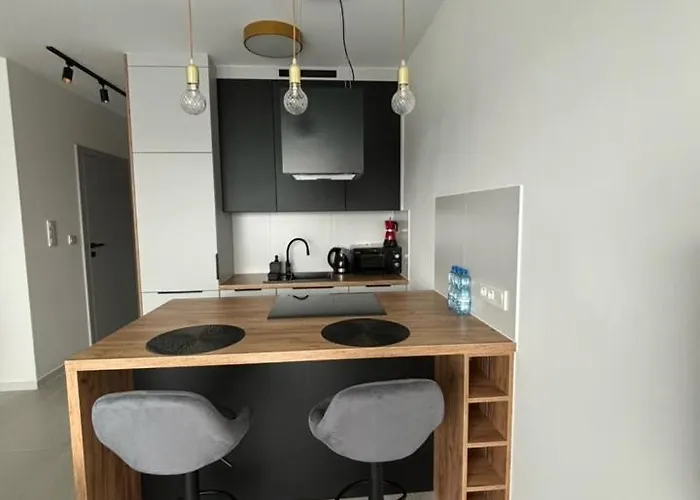 Kima Pijarska קטוביץ